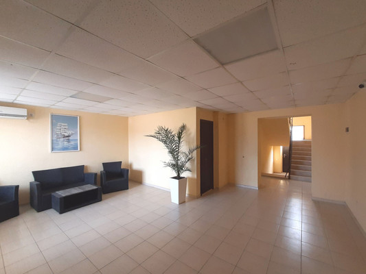 Продам однокомнатную (1-комн.) квартиру, Приморская ул, 18а, Межводное с