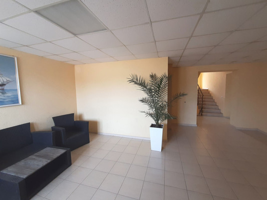 Продам однокомнатную (1-комн.) квартиру, Приморская ул, 18а, Межводное с