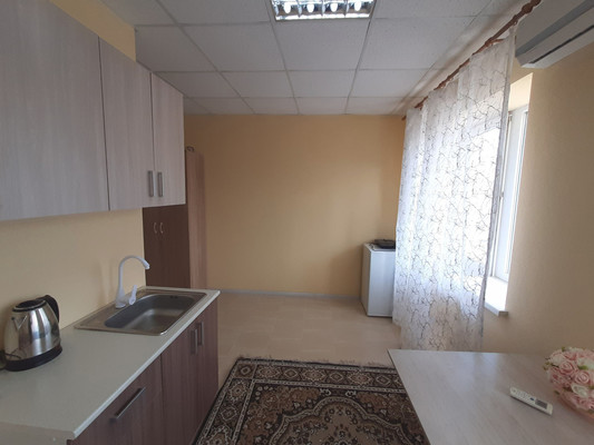 Продам однокомнатную (1-комн.) квартиру, Приморская ул, 18а, Межводное с