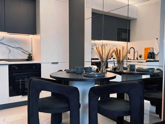 Продам однокомнатную (1-комн.) квартиру, Корнейчука ул, 27, Москва г