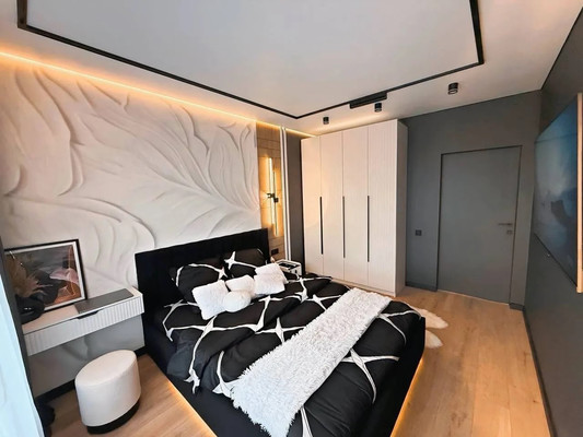 Продам однокомнатную (1-комн.) квартиру, Корнейчука ул, 27, Москва г