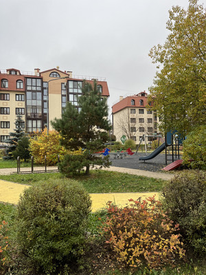 Продам трехкомнатную (3-комн.) квартиру, Никольская ул, 4к2, Ромашково с