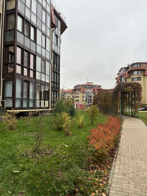 Продам трехкомнатную (3-комн.) квартиру, Никольская ул, 4к2, Ромашково с