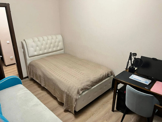 Продам трехкомнатную (3-комн.) квартиру, Варшавское ш, 170Ек6, Москва г