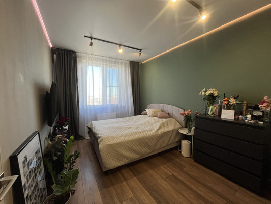 Продам однокомнатную (1-комн.) квартиру, Июльских Дней ул, 1к2, Нижний Новгород г