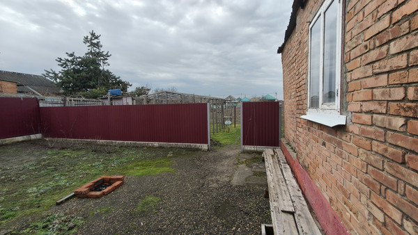 Продам дом, Мира ул, 6, Новоукраинское с, 0 км от города