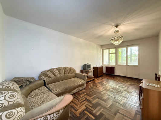 Продам трехкомнатную (3-комн.) квартиру, Щаденко ул, 29, Нальчик г