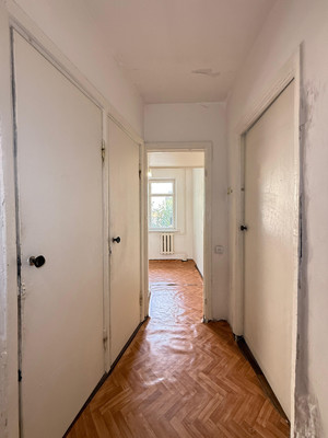 Продам трехкомнатную (3-комн.) квартиру, Щаденко ул, 29, Нальчик г