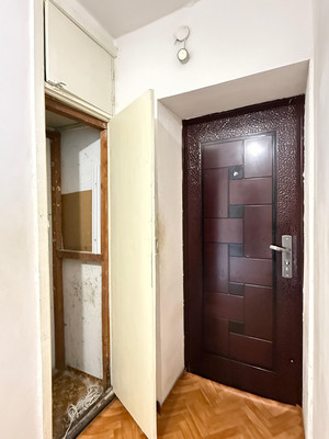 Продам трехкомнатную (3-комн.) квартиру, Щаденко ул, 29, Нальчик г