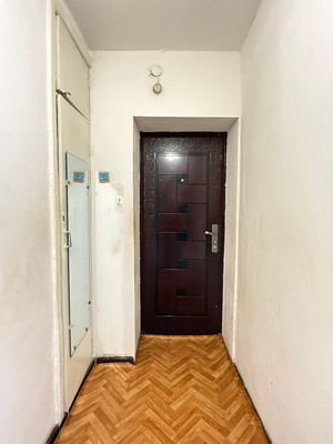 Продам трехкомнатную (3-комн.) квартиру, Щаденко ул, 29, Нальчик г