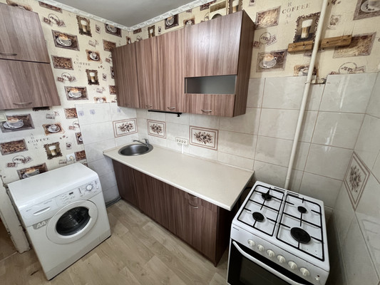 Продам однокомнатную (1-комн.) квартиру, Батальная ул, 67кА, Калининград г