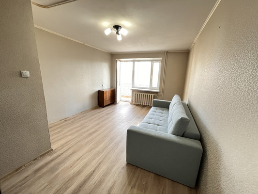 Продам однокомнатную (1-комн.) квартиру, Батальная ул, 67кА, Калининград г