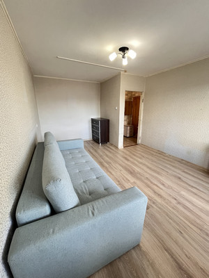 Продам однокомнатную (1-комн.) квартиру, Батальная ул, 67кА, Калининград г