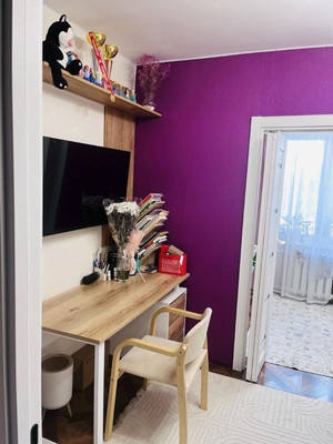 Продам однокомнатную (1-комн.) квартиру, Кленовый б-р, 19к1, Москва г