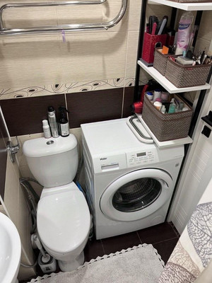 Продам однокомнатную (1-комн.) квартиру, Кленовый б-р, 19к1, Москва г