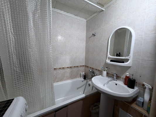 Продам однокомнатную (1-комн.) квартиру, Чистопольская ул, 4, Казань г