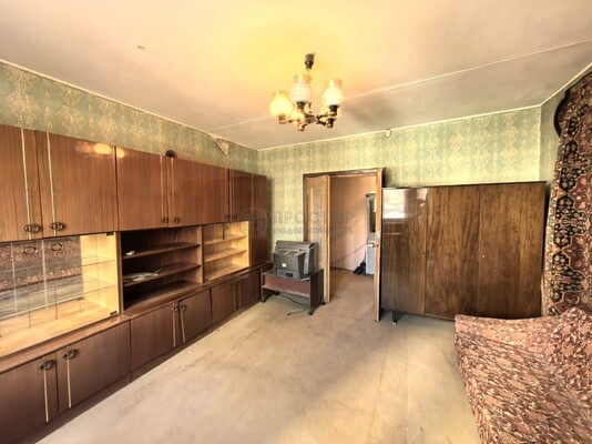 Продам двухкомнатную (2-комн.) квартиру, Беловежская ул, 39к3, Москва г