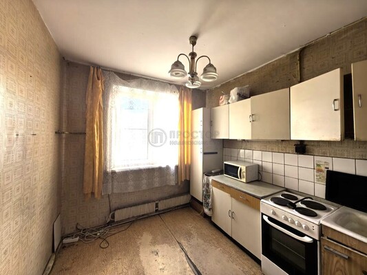 Продам двухкомнатную (2-комн.) квартиру, Беловежская ул, 39к3, Москва г