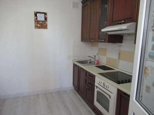 Продам однокомнатную (1-комн.) квартиру, Новаторов ул, 36к5, Москва г