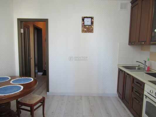 Продам однокомнатную (1-комн.) квартиру, Новаторов ул, 36к5, Москва г