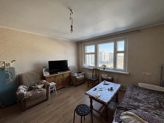 Продам двухкомнатную (2-комн.) квартиру, Генерала Кузнецова ул, 19к1, Москва г