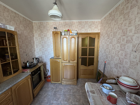 Продам двухкомнатную (2-комн.) квартиру, Генерала Кузнецова ул, 19к1, Москва г