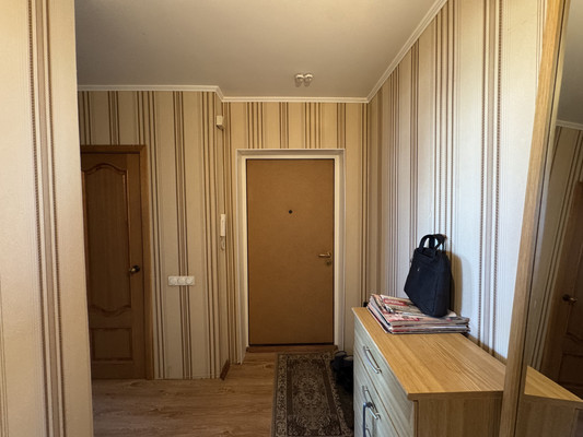 Продам двухкомнатную (2-комн.) квартиру, Генерала Кузнецова ул, 19к1, Москва г