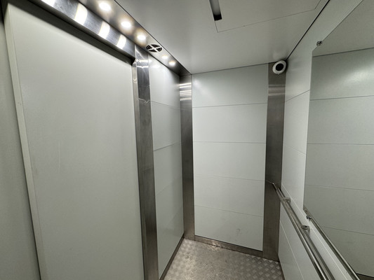 Продам двухкомнатную (2-комн.) квартиру, Генерала Кузнецова ул, 19к1, Москва г