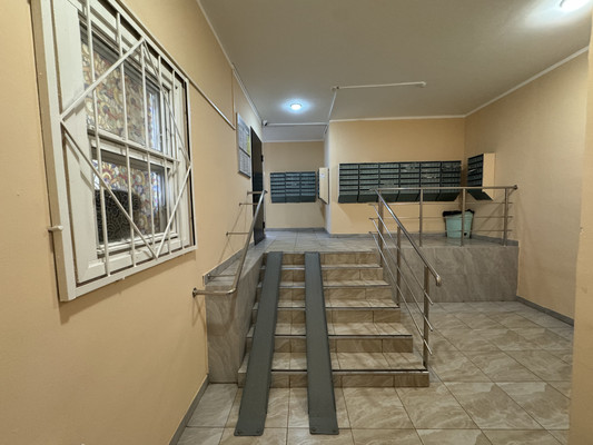 Продам двухкомнатную (2-комн.) квартиру, Генерала Кузнецова ул, 19к1, Москва г