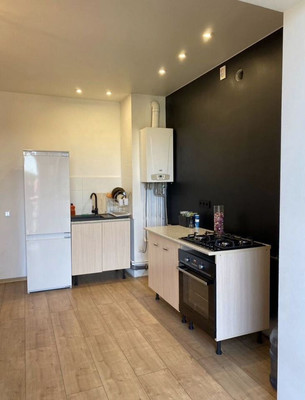 Продам однокомнатную (1-комн.) квартиру, Тихая ул, 16в, Калининград г