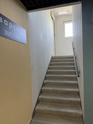 Продам двухкомнатную (2-комн.) квартиру, Победы ул, 1к6, Десна д