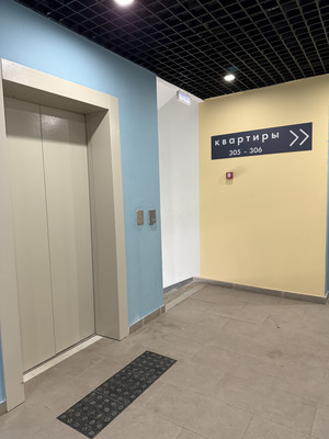 Продам двухкомнатную (2-комн.) квартиру, Победы ул, 1к6, Десна д