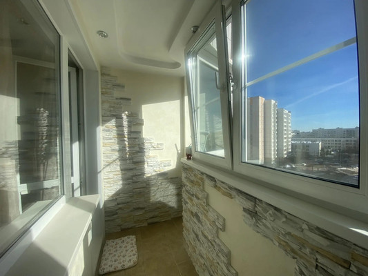 Продам двухкомнатную (2-комн.) квартиру, Адмирала Лазарева ул, 52, Москва г