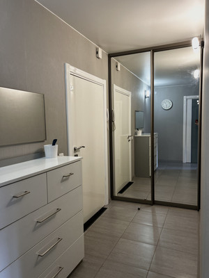 Продам однокомнатную (1-комн.) квартиру, Гатчинская ул, 4, Санкт-Петербург г