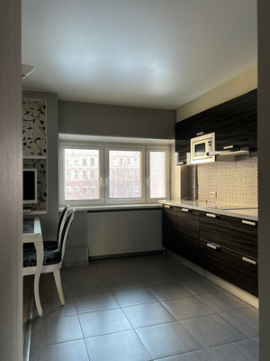 Продам однокомнатную (1-комн.) квартиру, Гатчинская ул, 4, Санкт-Петербург г