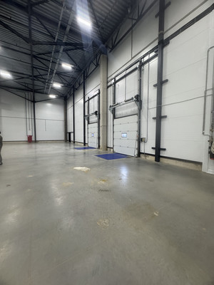 Продам склад 1 000 м2, Коммунальная (Климовск мкр.) ул, 44, Подольск г