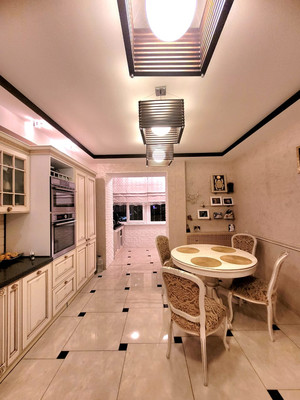 Продам многокомнатную квартиру, Космонавтов пр-кт, 25/1, Ростов-на-Дону г