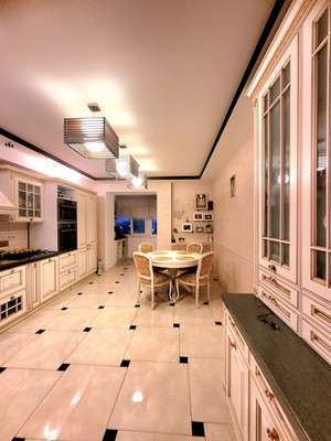 Продам многокомнатную квартиру, Космонавтов пр-кт, 25/1, Ростов-на-Дону г