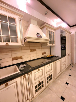 Продам многокомнатную квартиру, Космонавтов пр-кт, 25/1, Ростов-на-Дону г