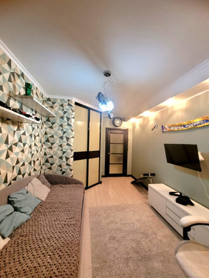 Продам многокомнатную квартиру, Космонавтов пр-кт, 25/1, Ростов-на-Дону г