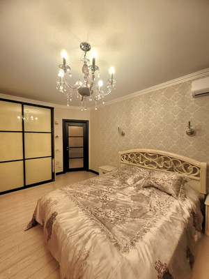 Продам многокомнатную квартиру, Космонавтов пр-кт, 25/1, Ростов-на-Дону г