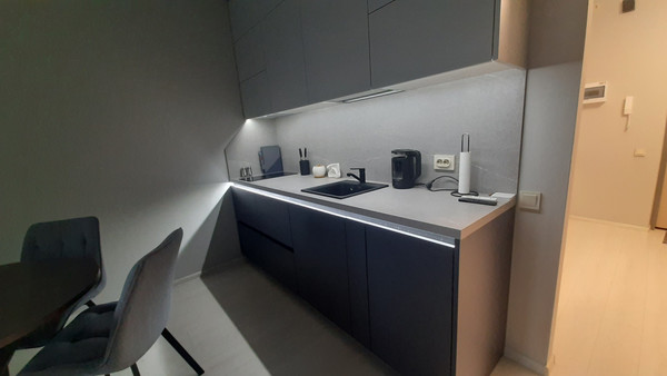 Сдам однокомнатную (1-комн.) квартиру, Средний В.О. пр-кт, 87к3, Санкт-Петербург г