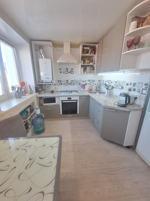 Продам трехкомнатную (3-комн.) квартиру, Заломова ул, 4, Нижний Новгород г