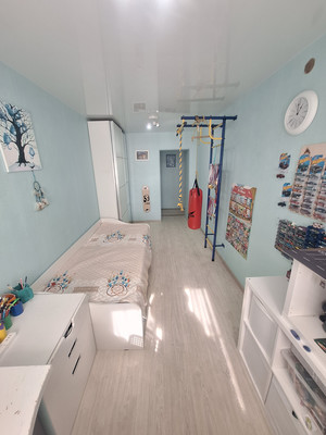 Продам трехкомнатную (3-комн.) квартиру, Заломова ул, 4, Нижний Новгород г