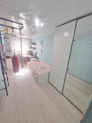 Продам трехкомнатную (3-комн.) квартиру, Заломова ул, 4, Нижний Новгород г