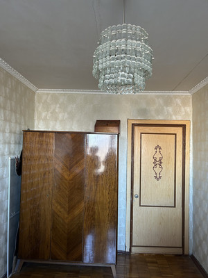 Продам трехкомнатную (3-комн.) квартиру, Кузнецовская ул, 10А, Санкт-Петербург г