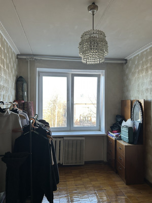 Продам трехкомнатную (3-комн.) квартиру, Кузнецовская ул, 10А, Санкт-Петербург г