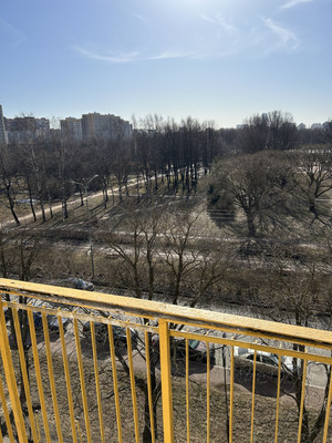 Продам трехкомнатную (3-комн.) квартиру, Кузнецовская ул, 10А, Санкт-Петербург г