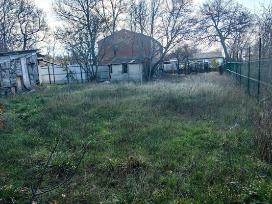 Продам землю для коммерческого использования 9 соток, ИЖС, Парусная ул, 7, Геленджик г