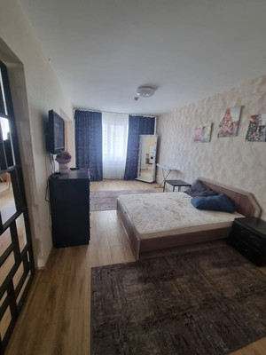 Продам двухкомнатную (2-комн.) квартиру, Сиреневая ул, 4, Барнаул г